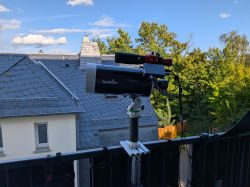 Skymax-127 with 705C on balcony rail holder